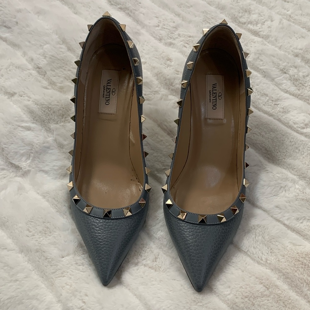 Valentino rock stud heels 🩶🩶🩶